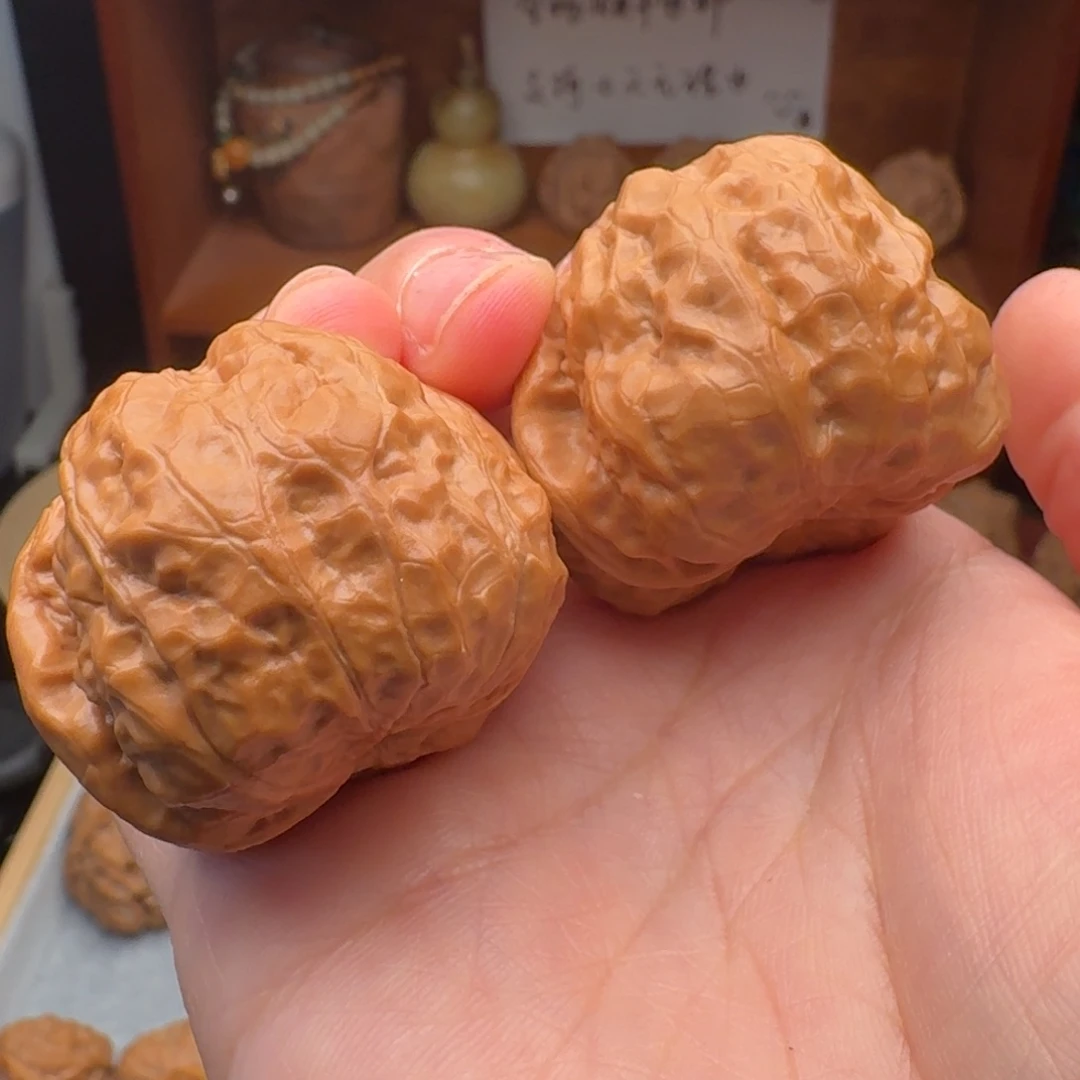 文玩核桃闪购蛤蟆37