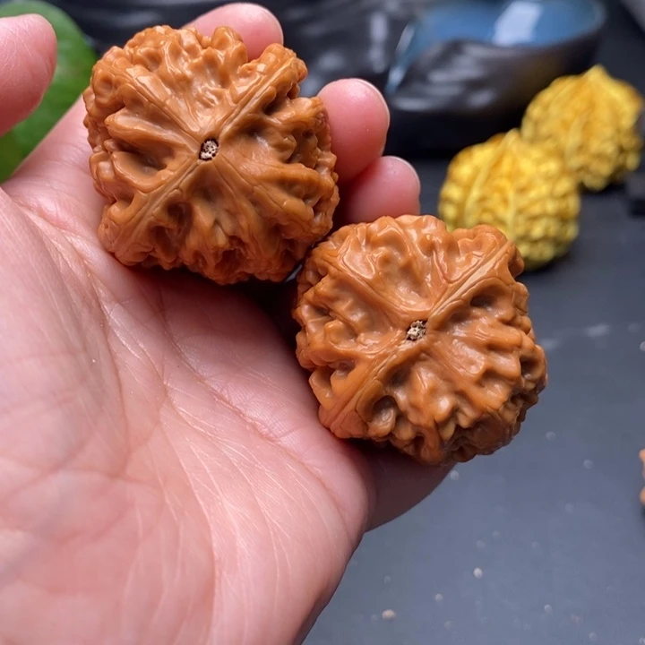 把件文玩核桃红锦鲤41尺