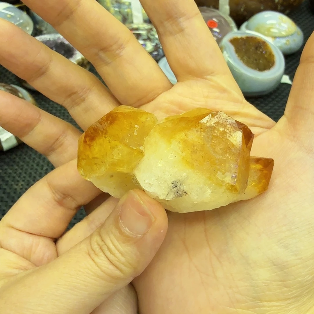 水晶大型摆件（非配饰）未镶嵌