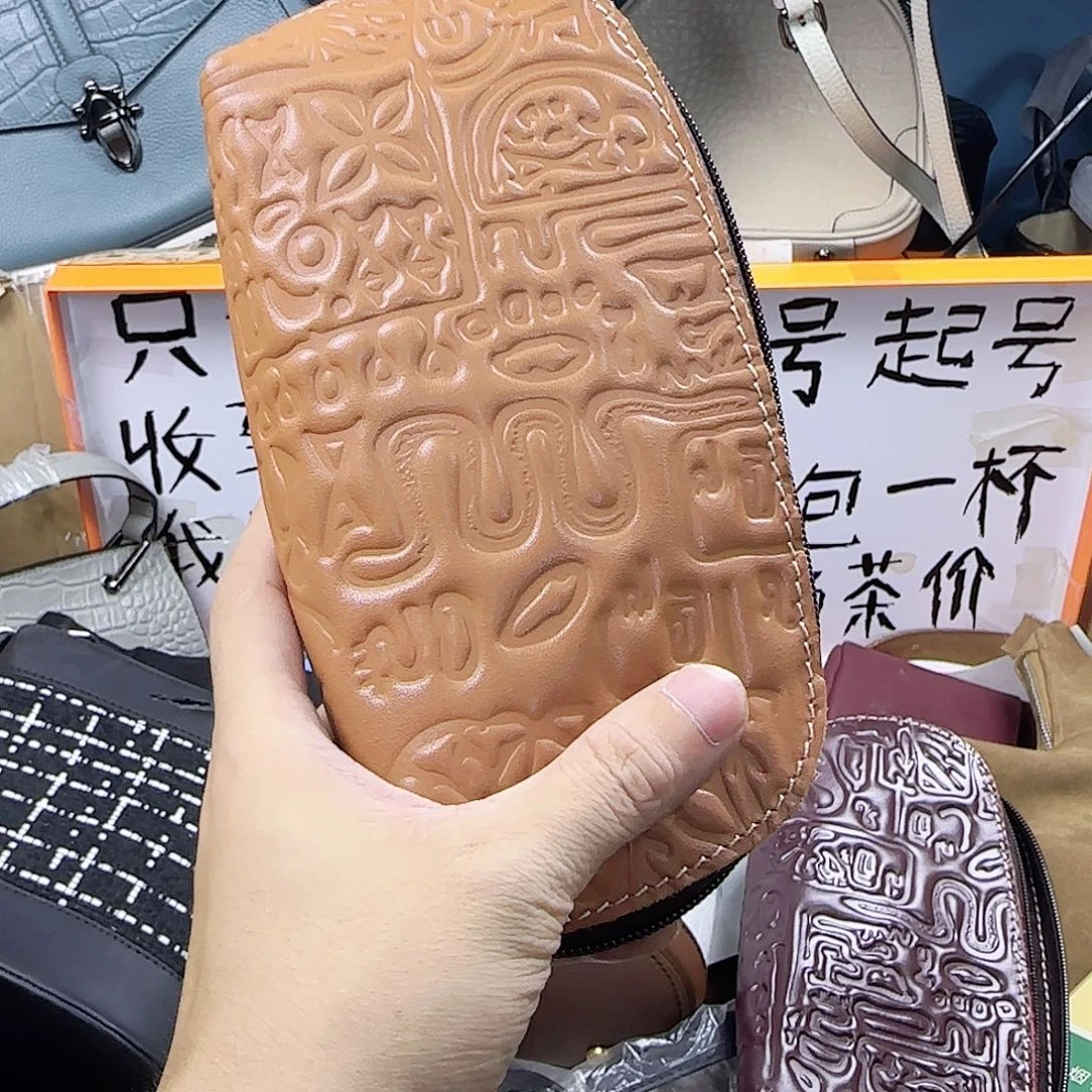 水牛皮（革）黄牛皮（革）小牛皮