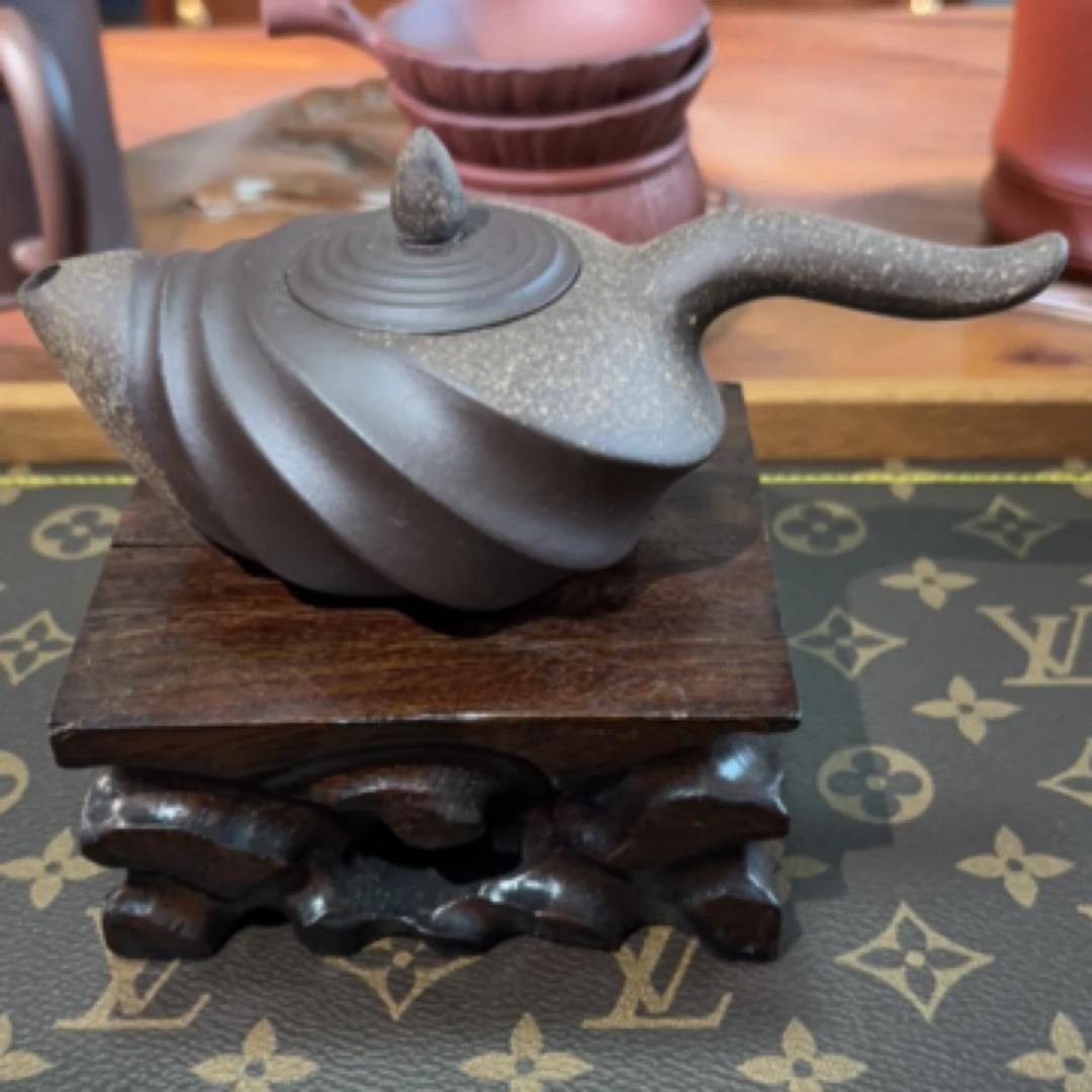 双泥料紫砂艺术老壶