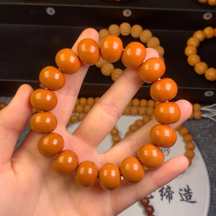 猴头核桃吊坠大算盘