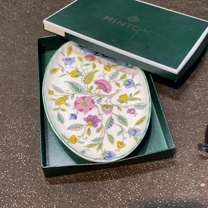 ****龙瓷片陶瓷艺术品制作工艺研究
