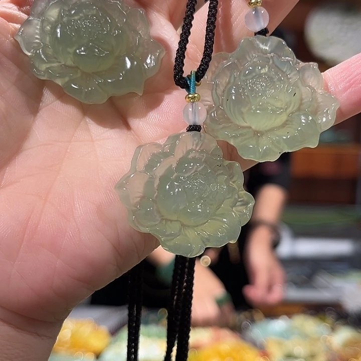 未镶嵌岫玉毛衣链
