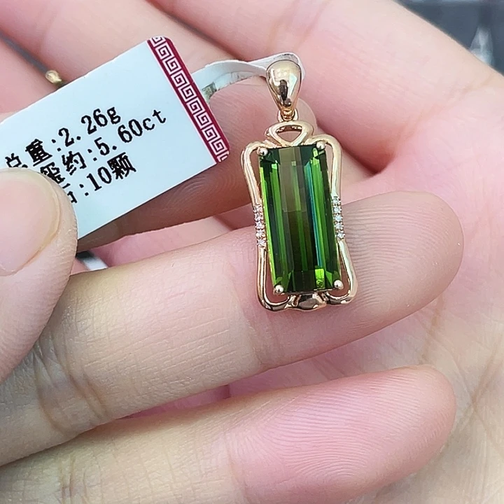 碧玺吊坠(不含链)18K金镶嵌5.60克拉