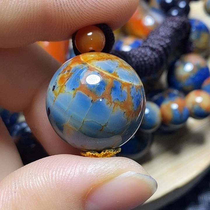 乐***河玛瑙/玉髓未镶嵌颈饰