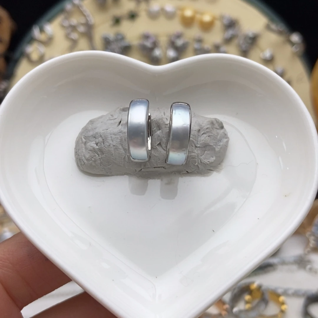 海水珍珠画框银S925镶嵌银蓝澳白耳扣