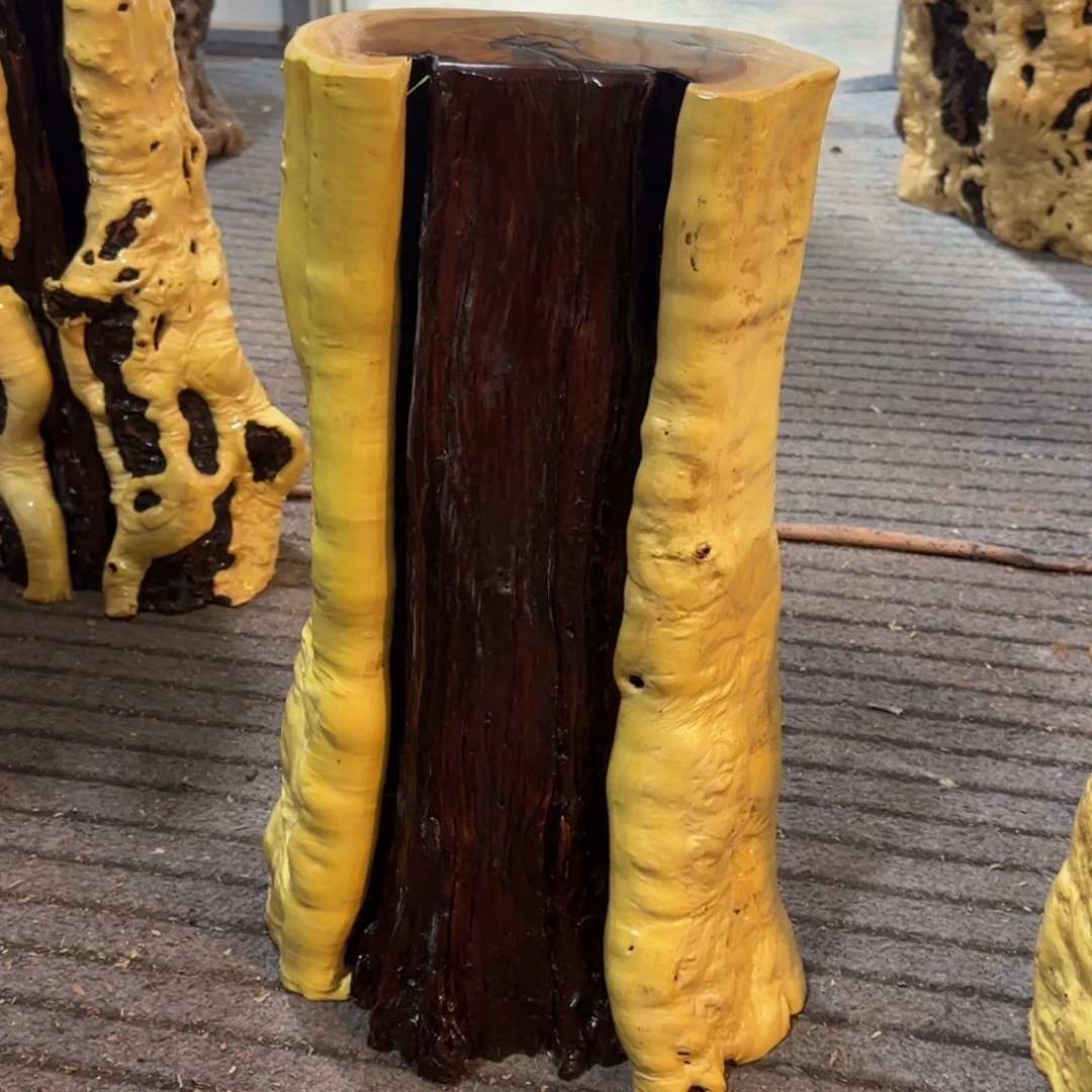 黄***号龙纹鸡心枣木手工艺品