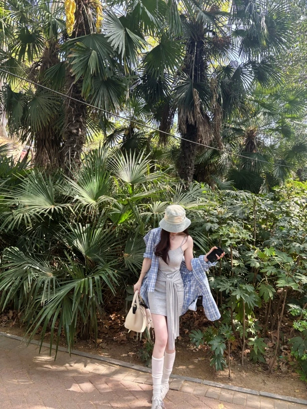 小蕊家品质小众女装气质网红百搭名媛