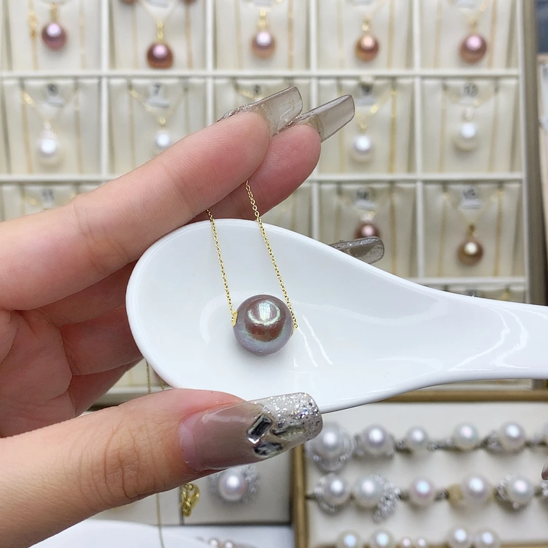 淡水珍珠18K金镶嵌颈饰