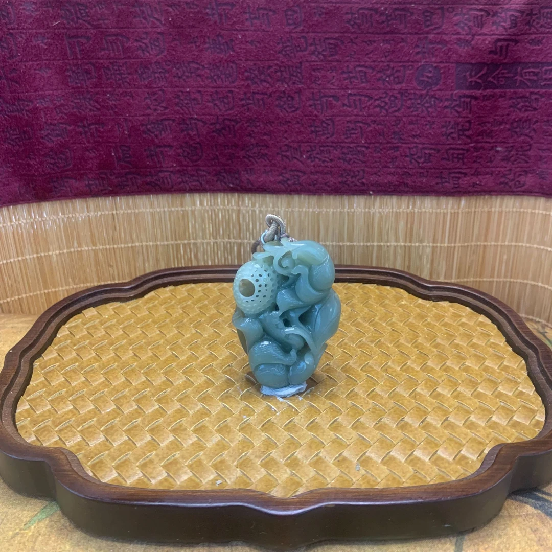 H和田玉吊坠0902