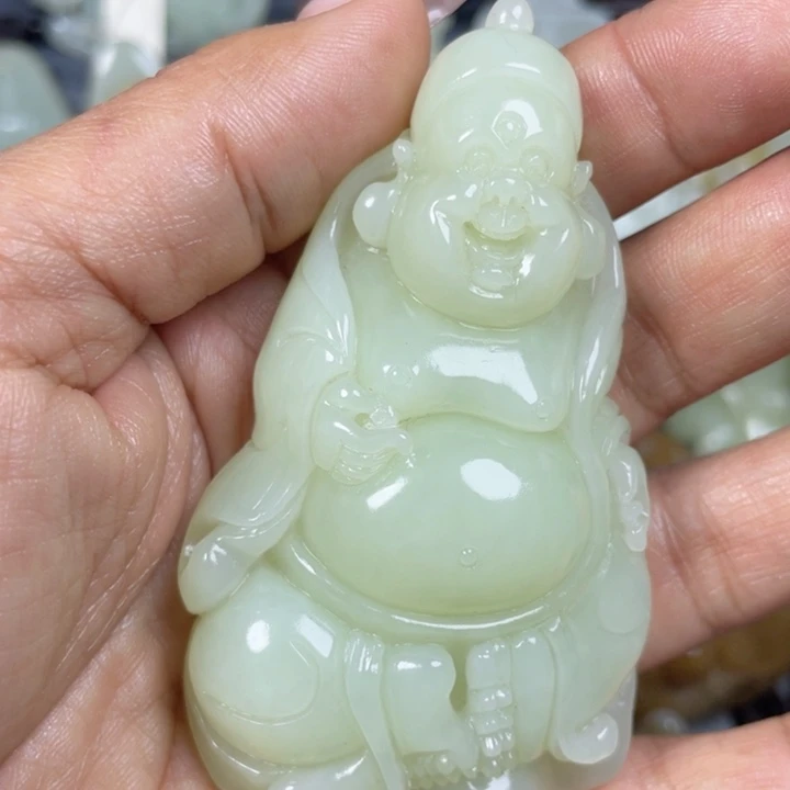 和田玉未镶嵌挂件