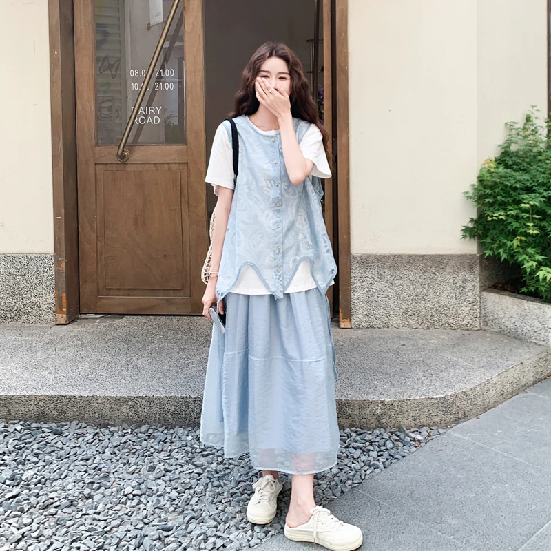 小清新田园风套装裙女2025夏季新款韩系显瘦马甲T恤半身裙三件套