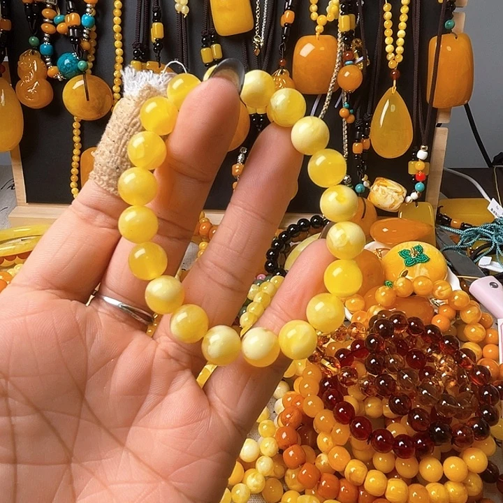 随***欲波罗的海鸡油黄卡10