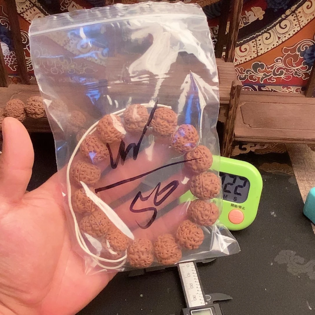 吊坠金刚菩提?**’50啊啊啊啊啊啊