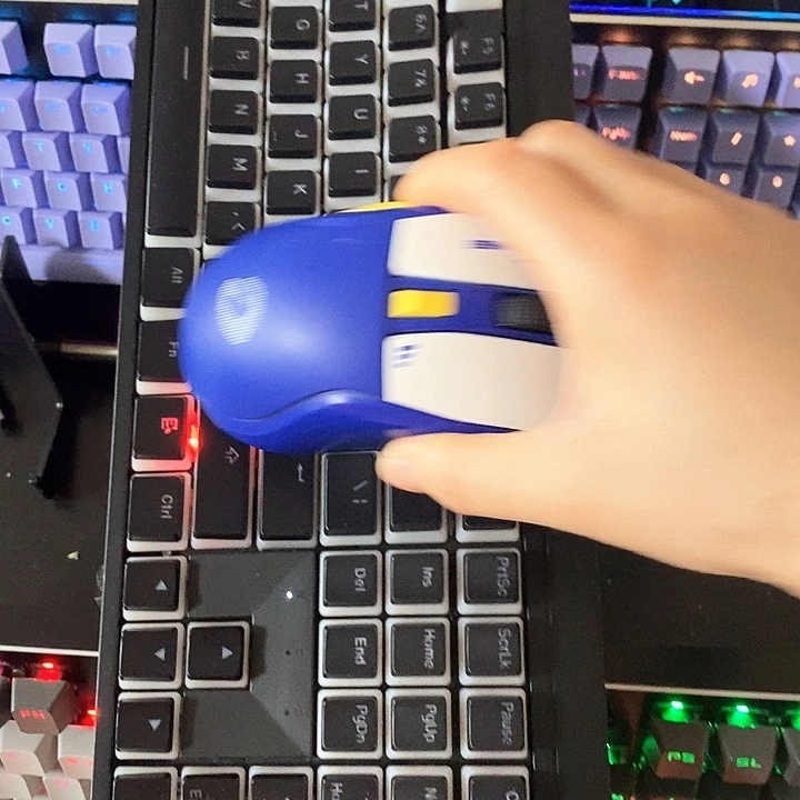 8新小**风网吧同款游戏键盘耳机