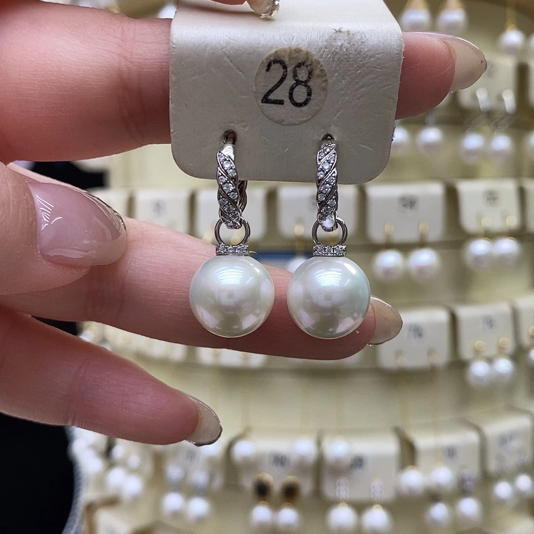 银S925镶嵌耳饰淡水珍珠