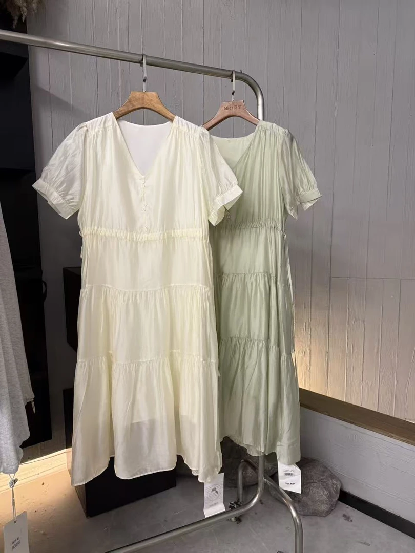 小妳XiaoNi———（夏款排扣收腰连衣裙2421015）