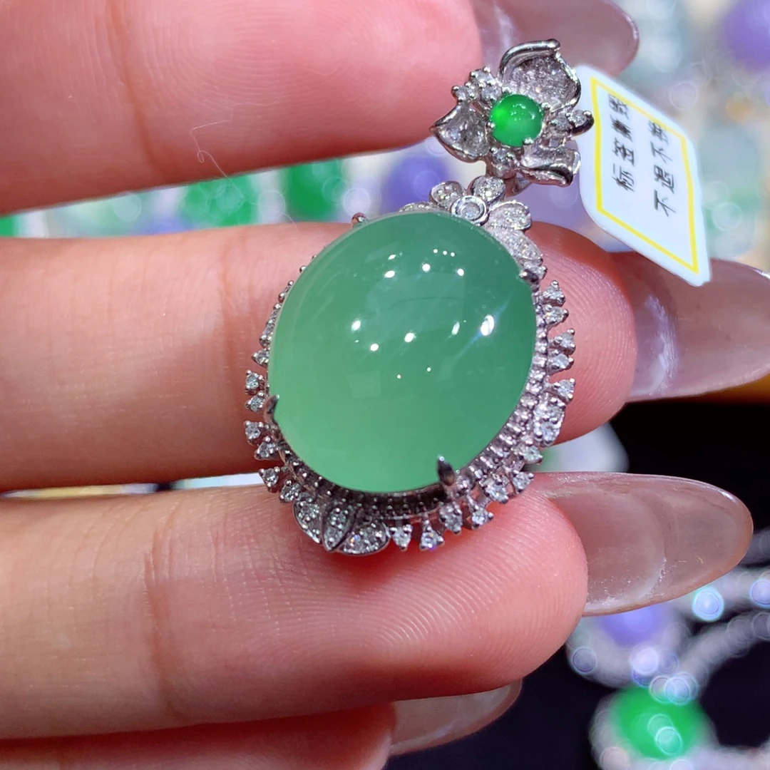 翡翠18K金镶嵌吊坠(不含链)