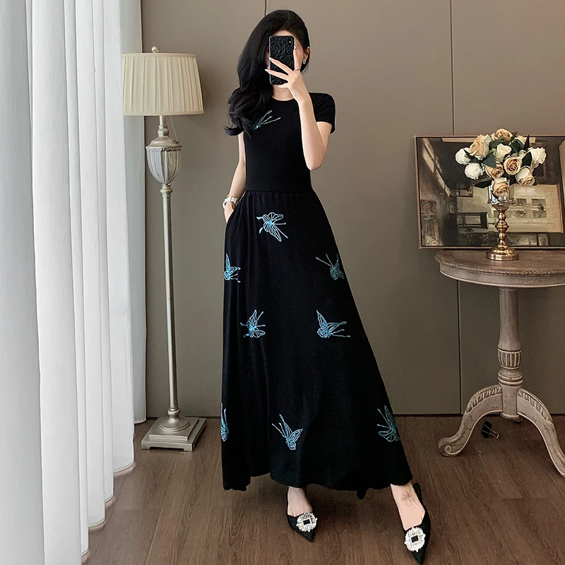 高级感休闲时尚套装女夏季显瘦气质减龄短袖大摆长款半身裙两件套