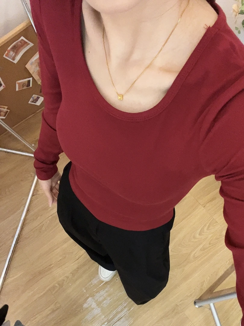 COBEILINE/珂贝琳秋季U型领美式辣妹正肩长袖T恤女休闲风显瘦上衣