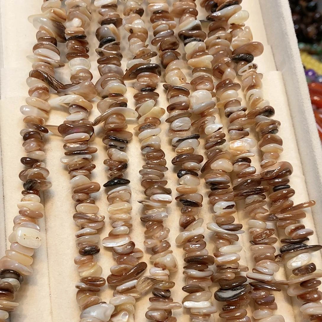 散珠玛瑙/玉髓贝壳一条