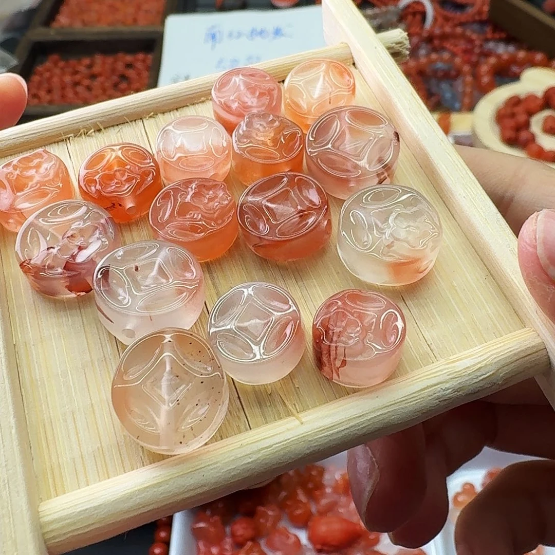 南红玛瑙未镶嵌颈饰随机发5个