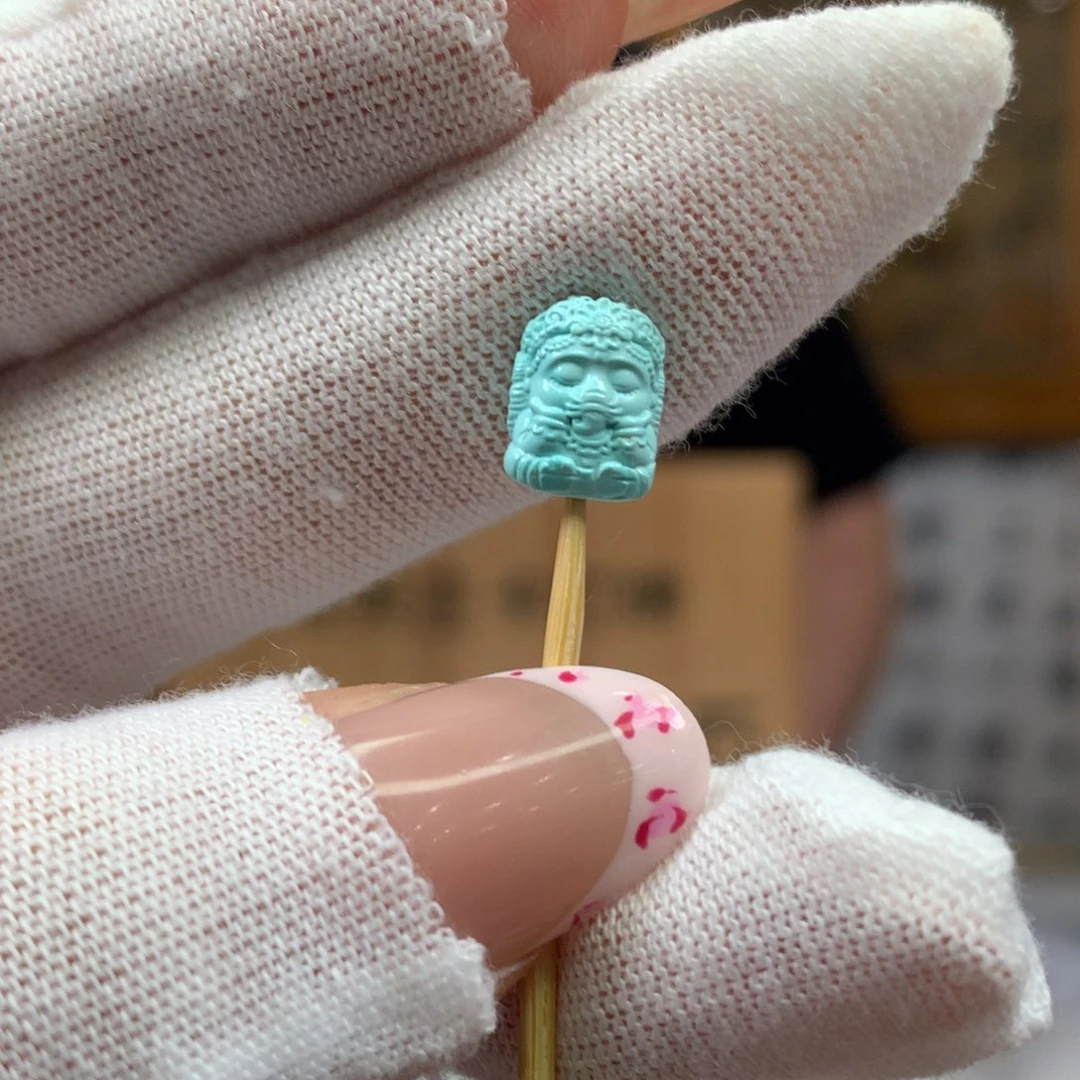 绿松石未镶嵌挂件