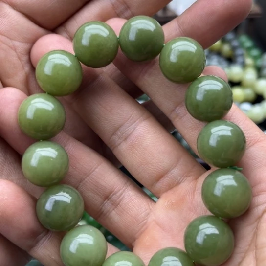 未镶嵌和田玉珠宝半成品
