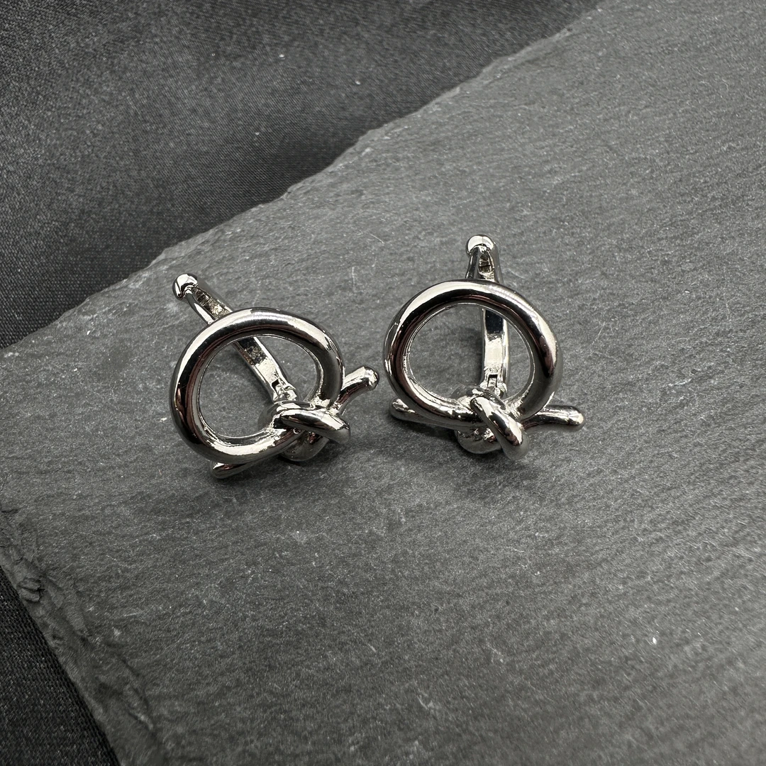 钛钢耳饰 0716 Acc-935潮流个性银色设计感绳扣耳饰