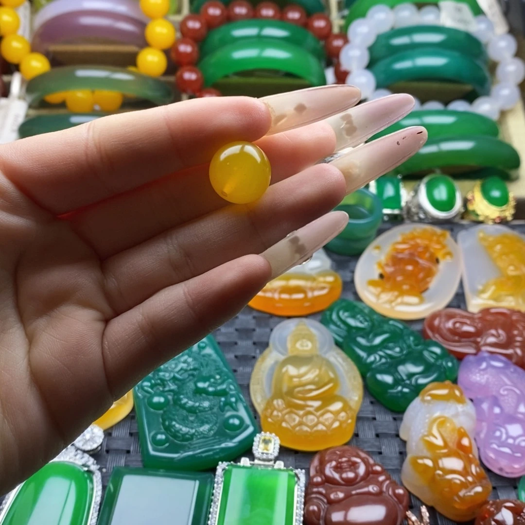 玛瑙/玉髓未镶嵌颈饰