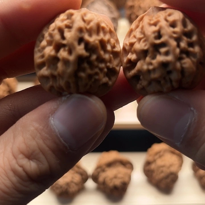 吊坠文玩核桃秦岭核桃