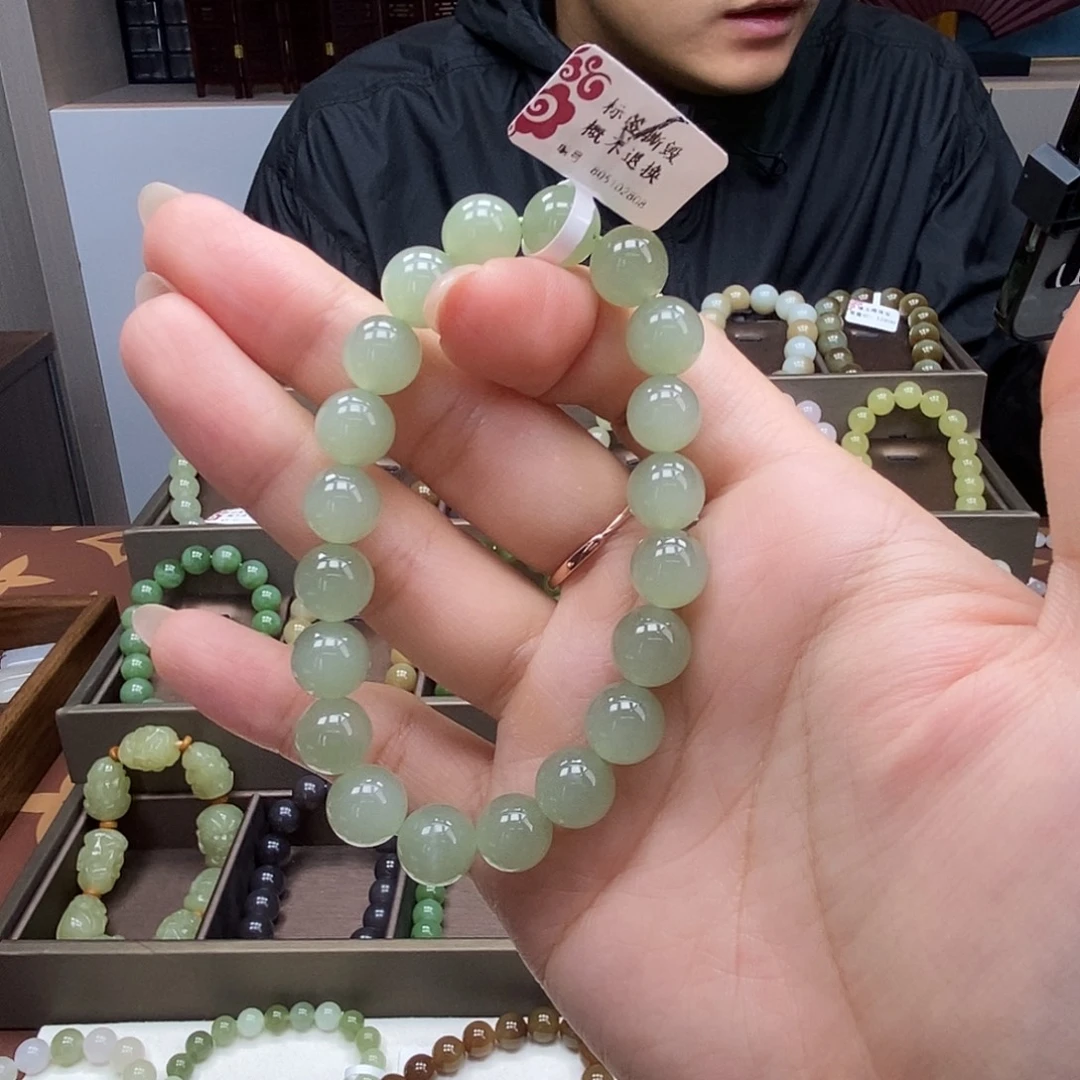 未镶嵌手串和田玉10mm晴水