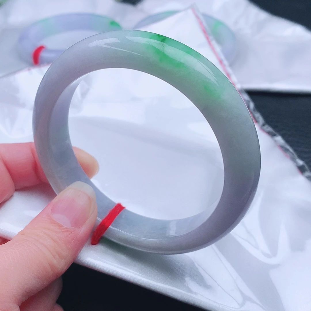 翡翠未镶嵌手镯30