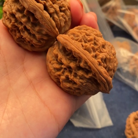 【闪购商品】吊坠文玩核桃哒***困虎头
