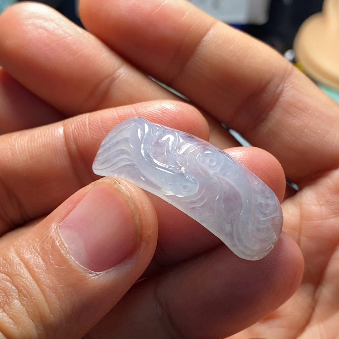 翡翠未镶嵌颈饰天然缅甸翡翠A货连年有余手牌