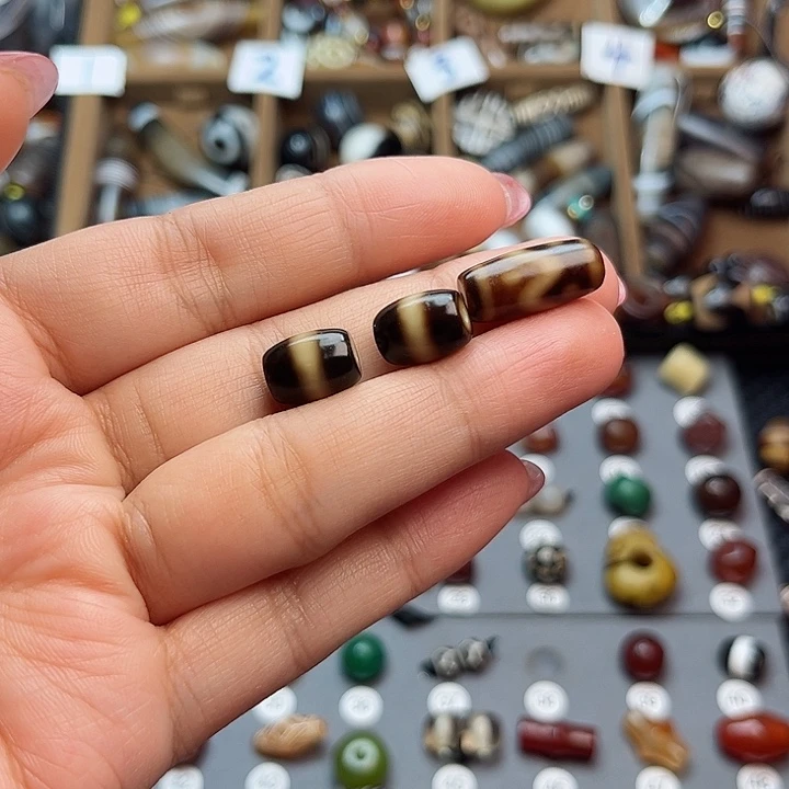 玛瑙/玉髓未镶嵌珠宝半成品