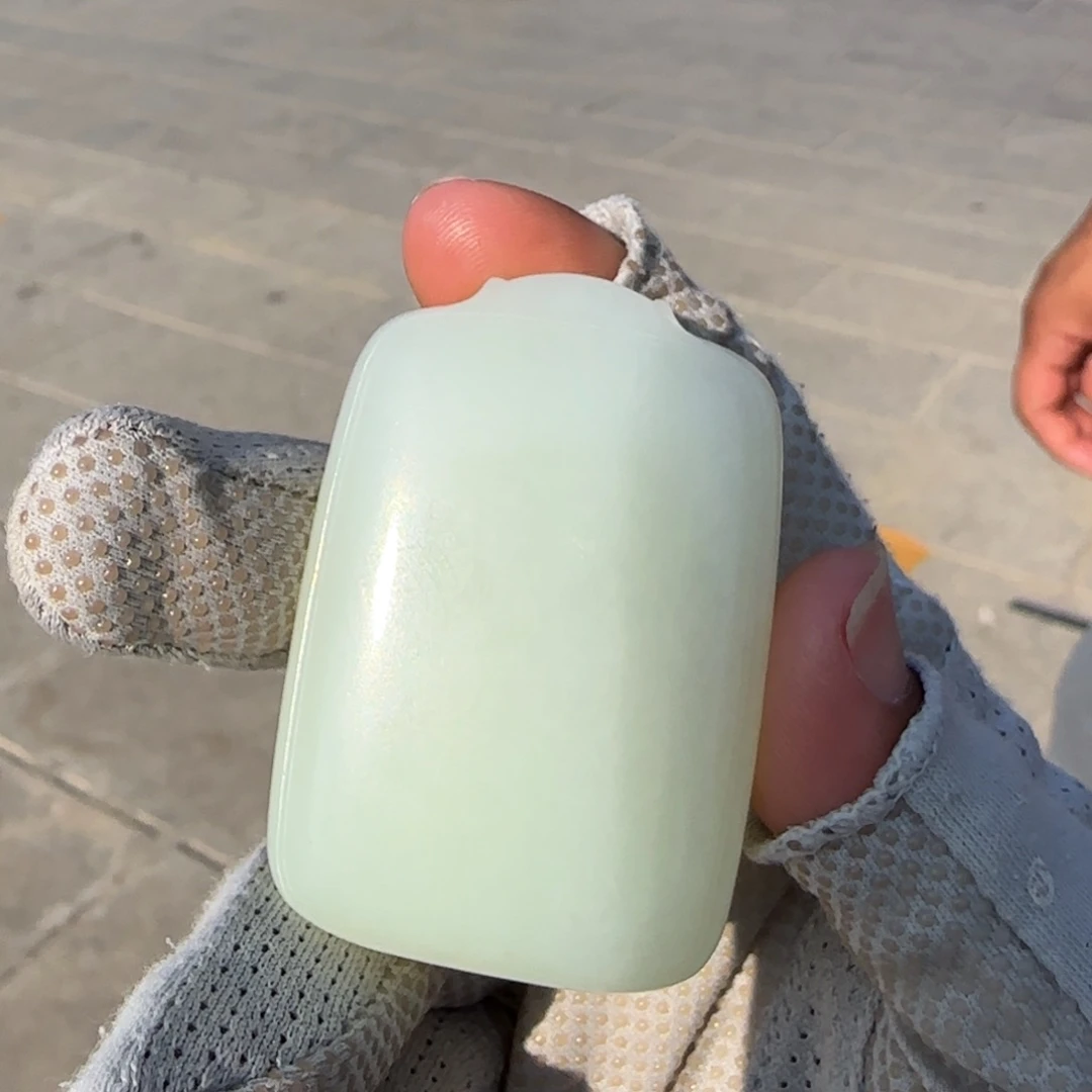 和田玉未镶嵌颈饰70