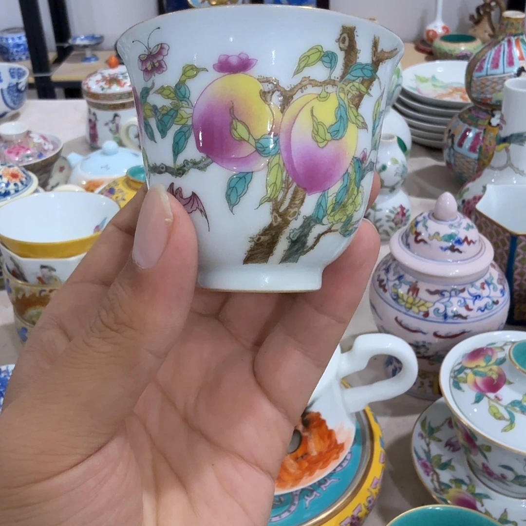 瓷片摆件等方式在不同行业上