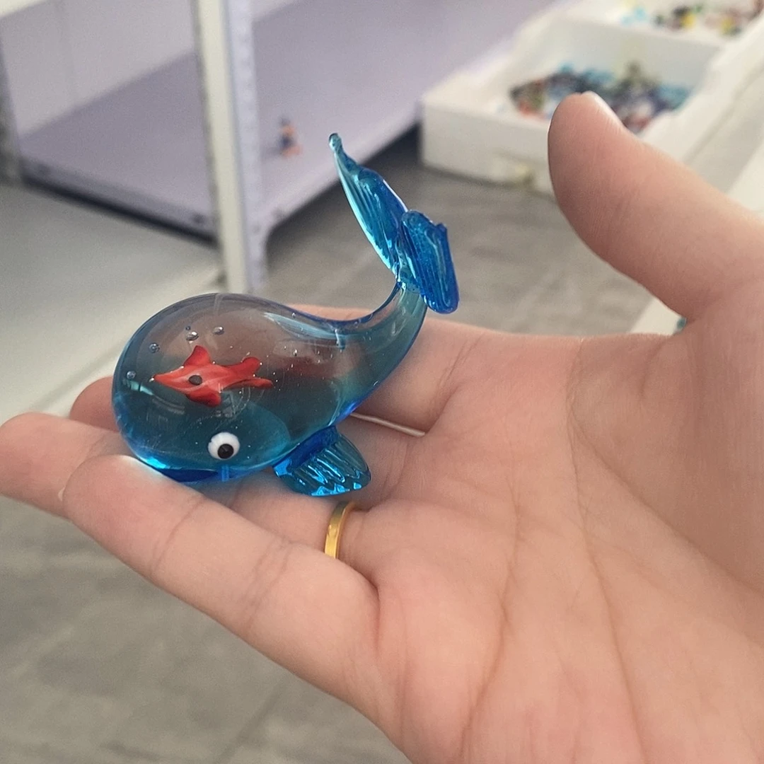 琉璃手工艺品鲸鱼