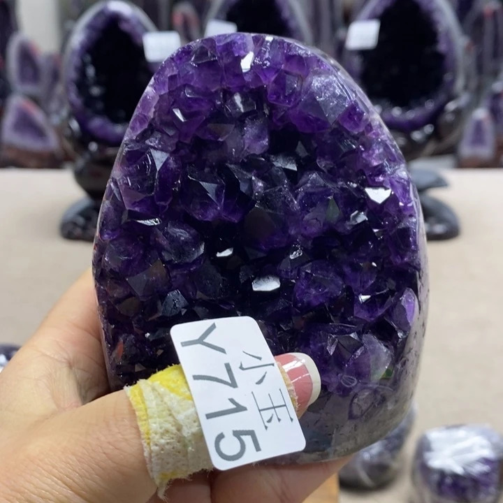 大型摆件（非配饰）未镶嵌水晶摆件