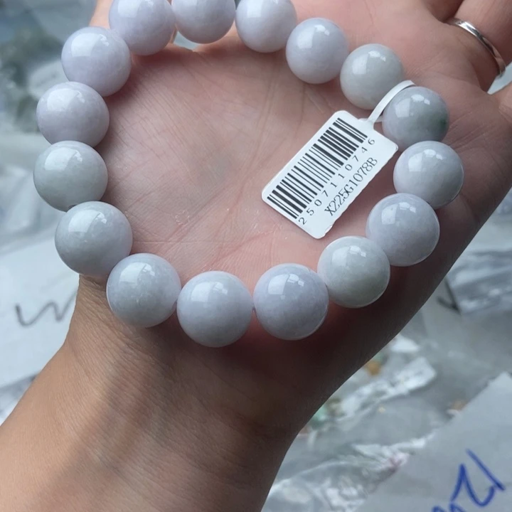 翡翠未镶嵌颈饰123