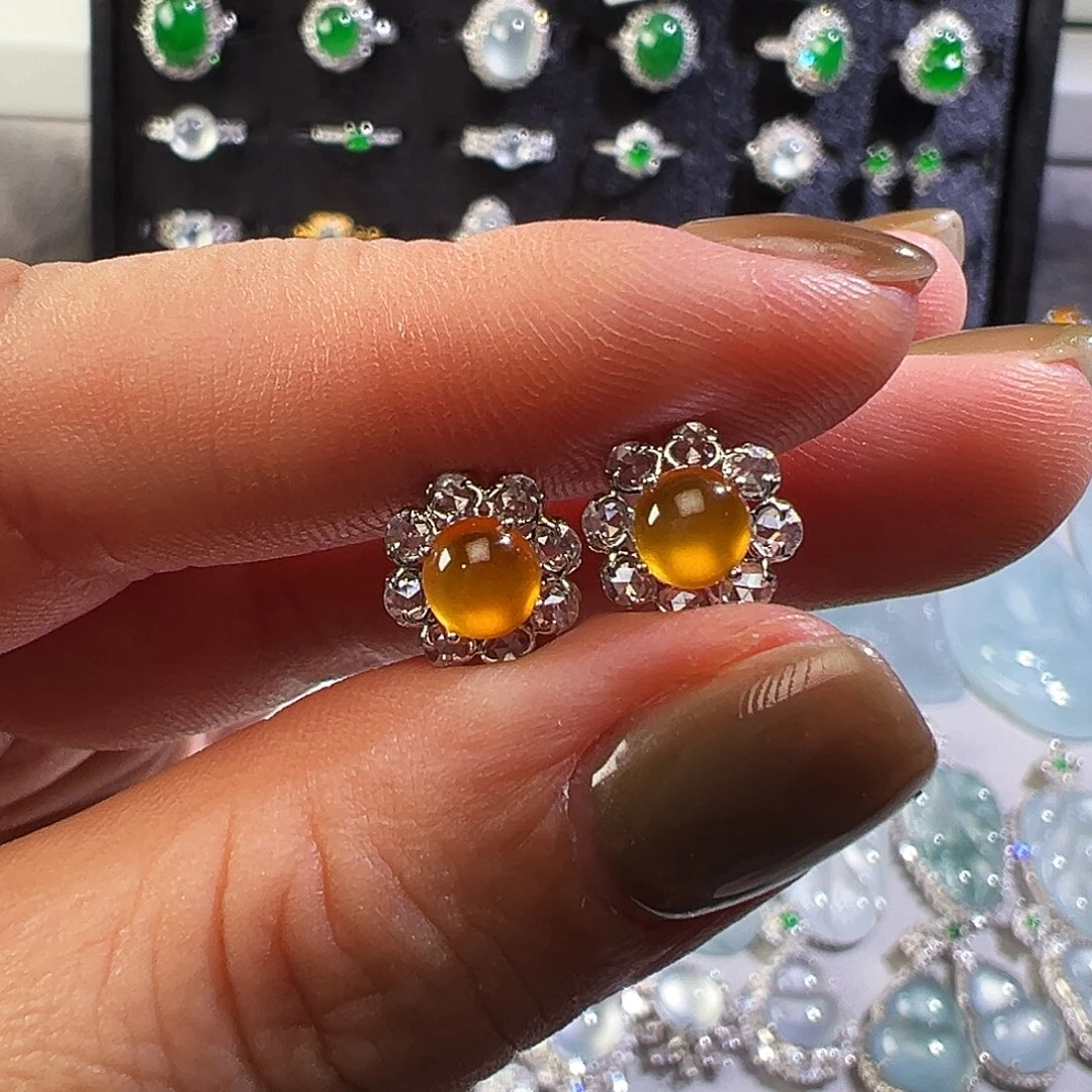 翡翠18K金镶嵌颈饰耳钉