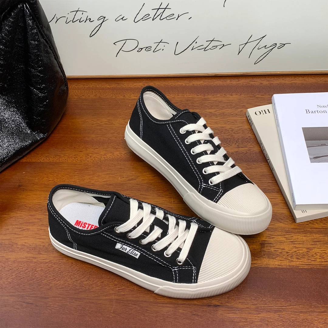 经典薄款帆布鞋女2025夏新配裙子透气小白鞋小众复古软底百搭板鞋