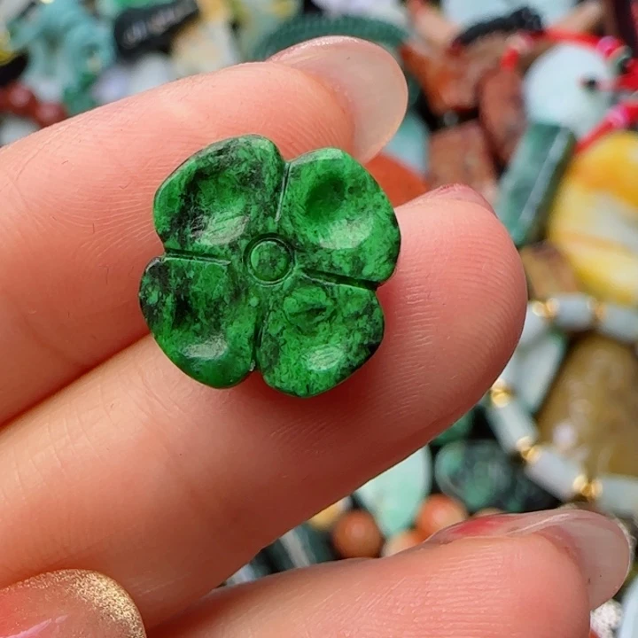 翡翠颈饰未镶嵌行***间天然A货