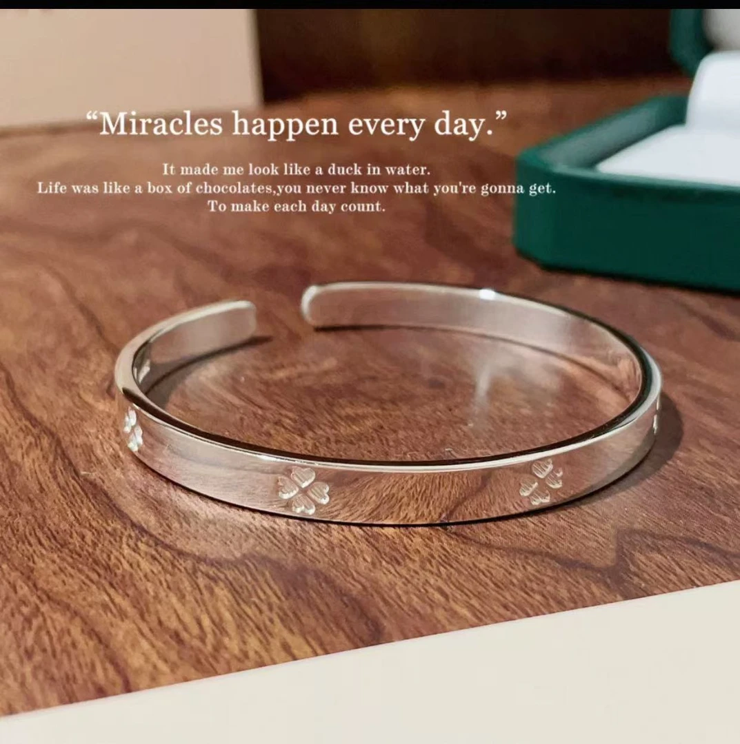 003 精美时尚气质轻奢首饰  幸运四叶草实心开口手镯 无礼盒