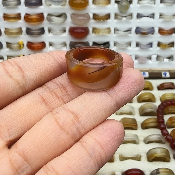 冰***化玛瑙/玉髓未镶嵌戒圈