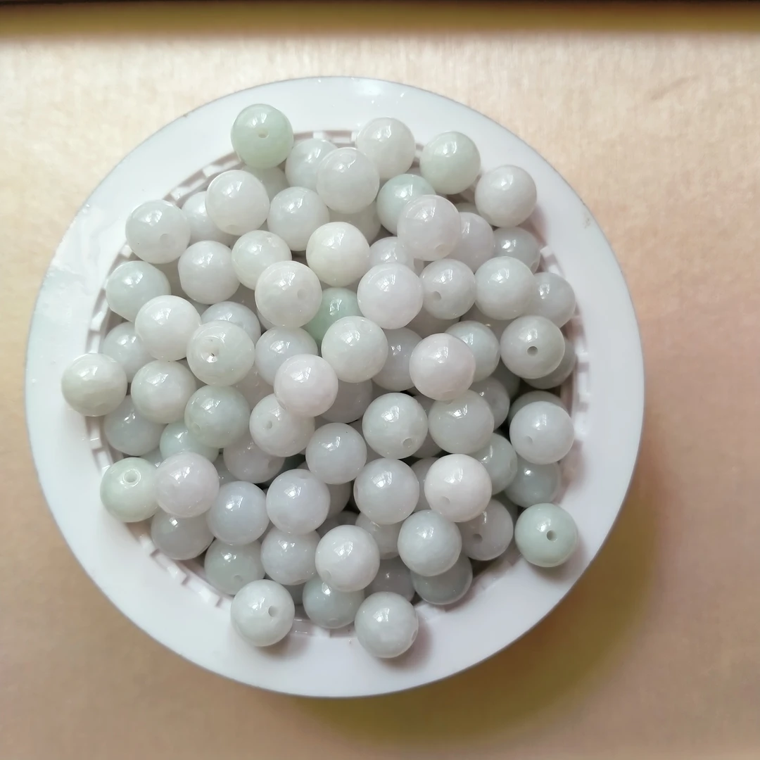 艺萱翡翠，（发6个）A货翡翠珠子，尺寸约卡8mm适合手工DⅠY编织，微瑕