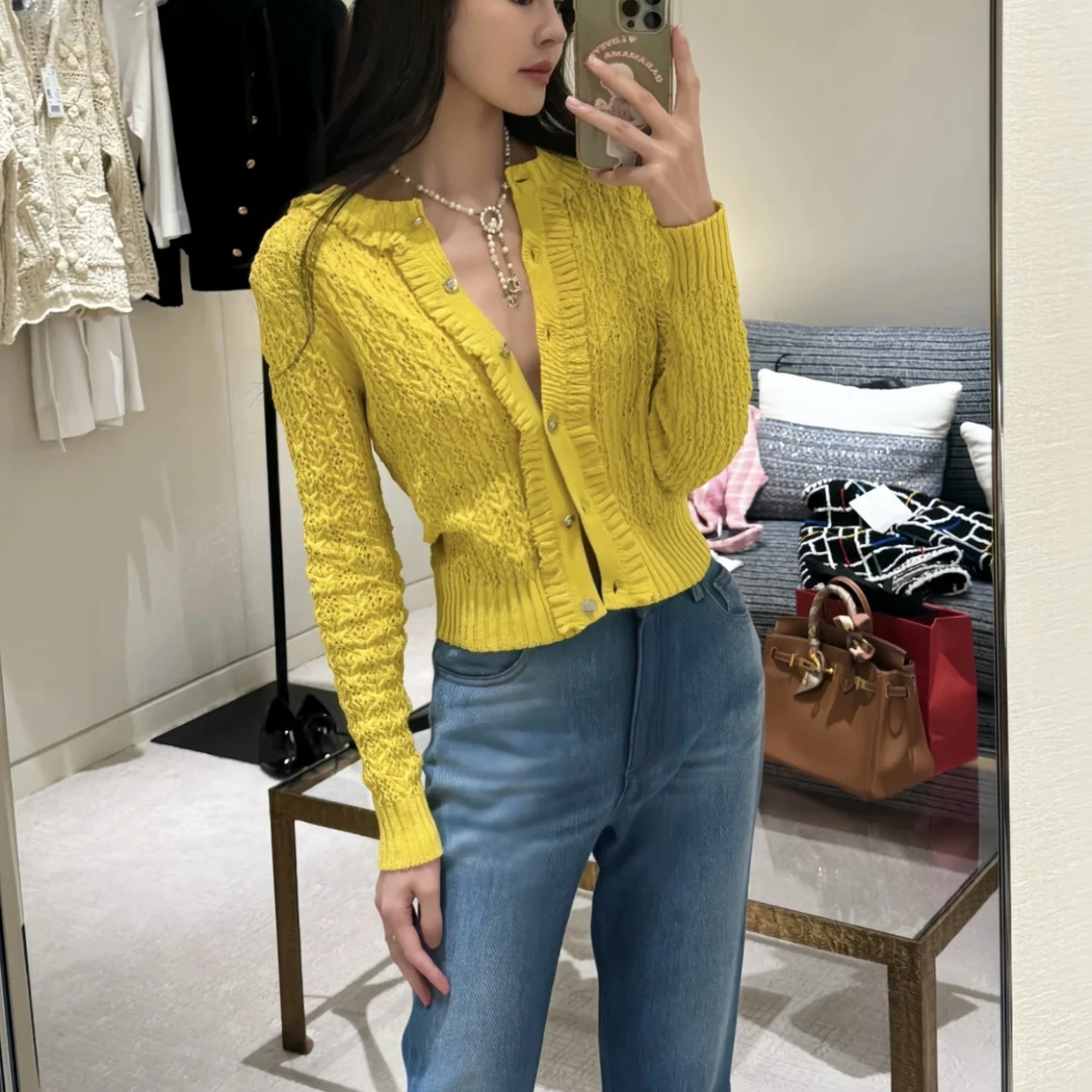 「长芯」南油高品25C早春小香风黄色镂空荷叶边圆领开衫YZ24K00975