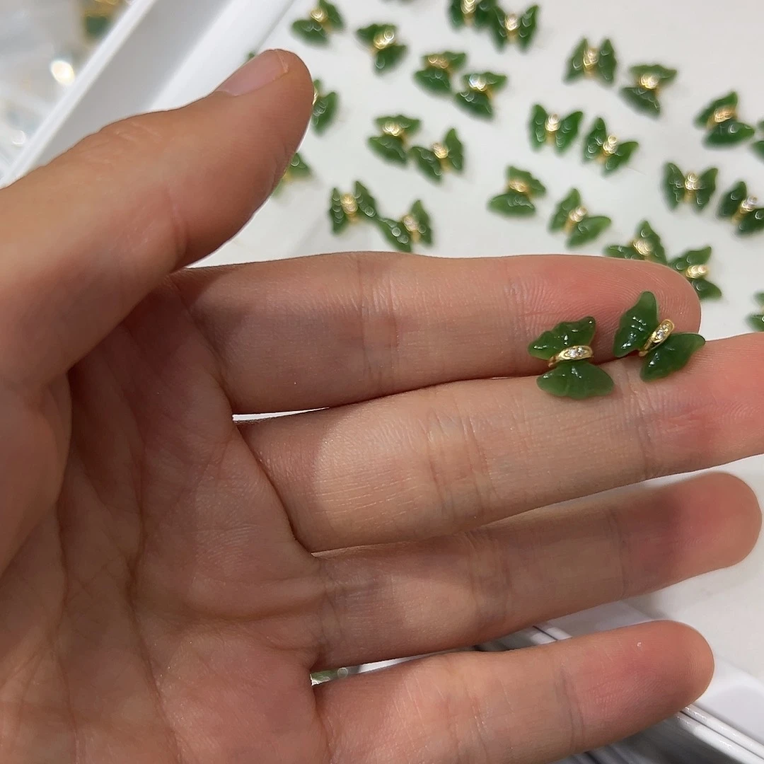 和田玉银S925镶嵌耳饰?**静